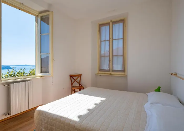 Vittoria By Interhome 아파트 *